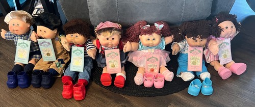 Used cabbage patch dolls - cabbage,